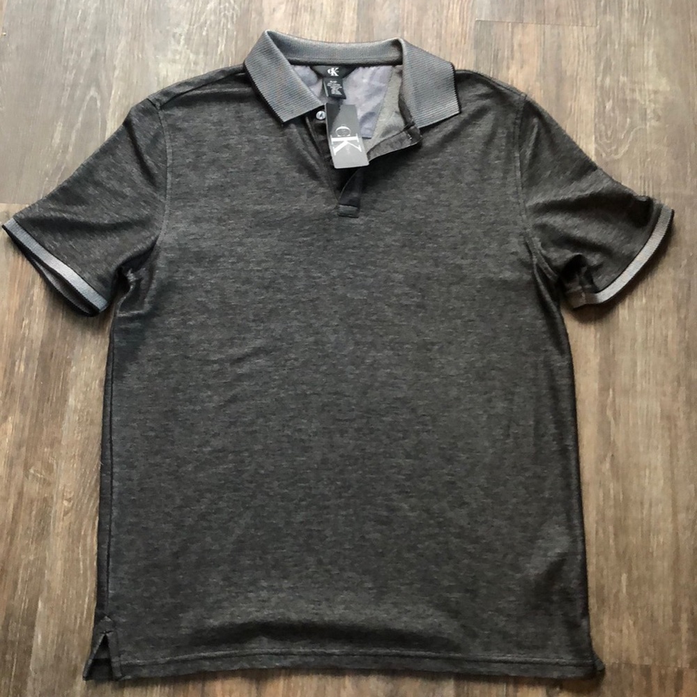 Calvin Klein NWT men’s 1/4 button collared shirt